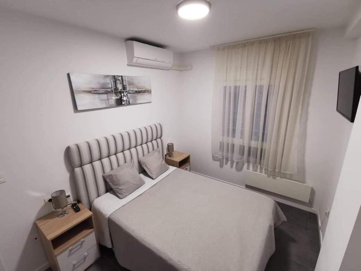 Апартаменти Perla Apartamento Оріуела Екстер'єр фото